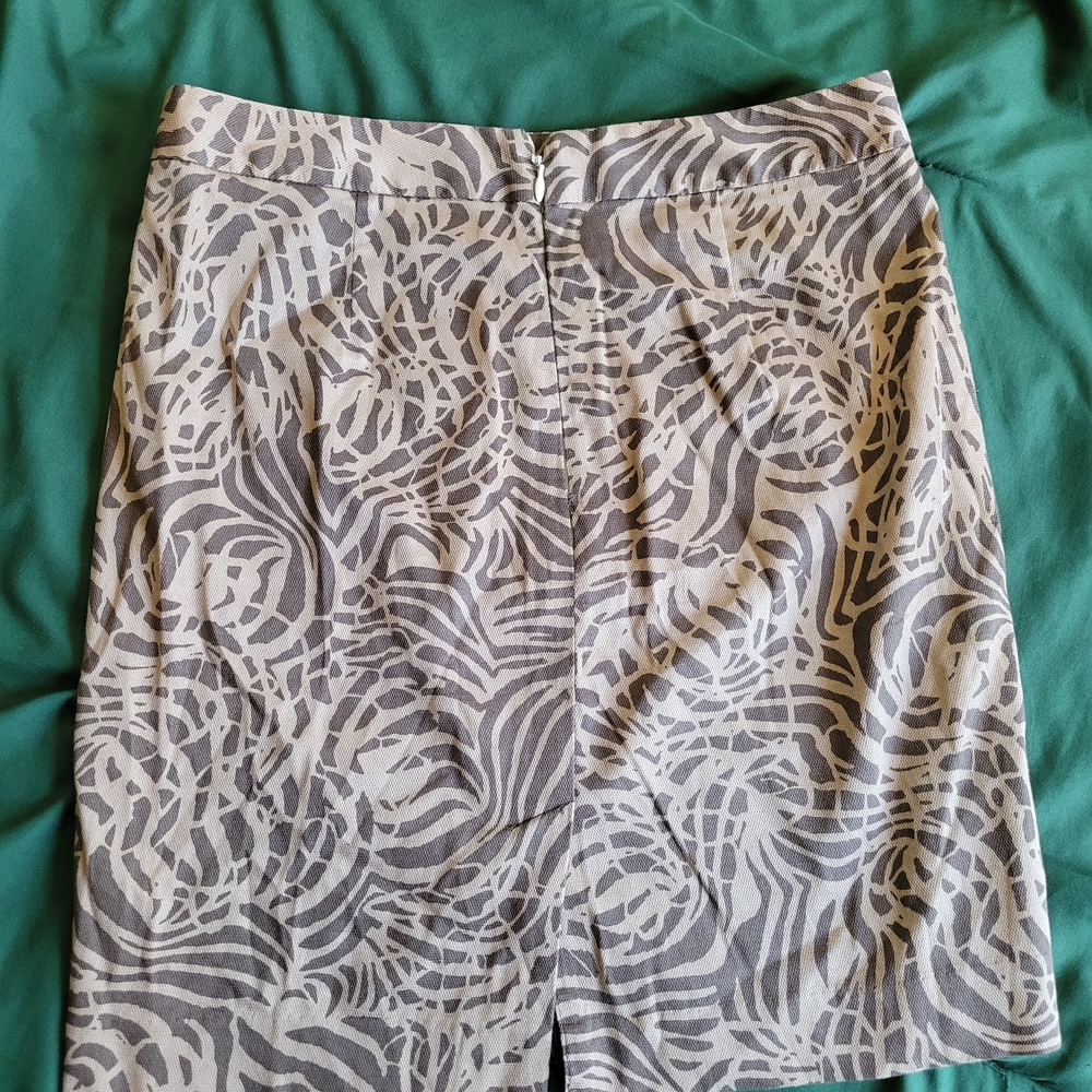Banana Republic Brown and Cream Patterned Skirt
